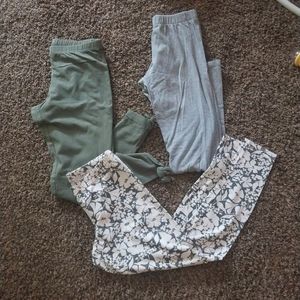 NWOT 3pc leggings bundle
